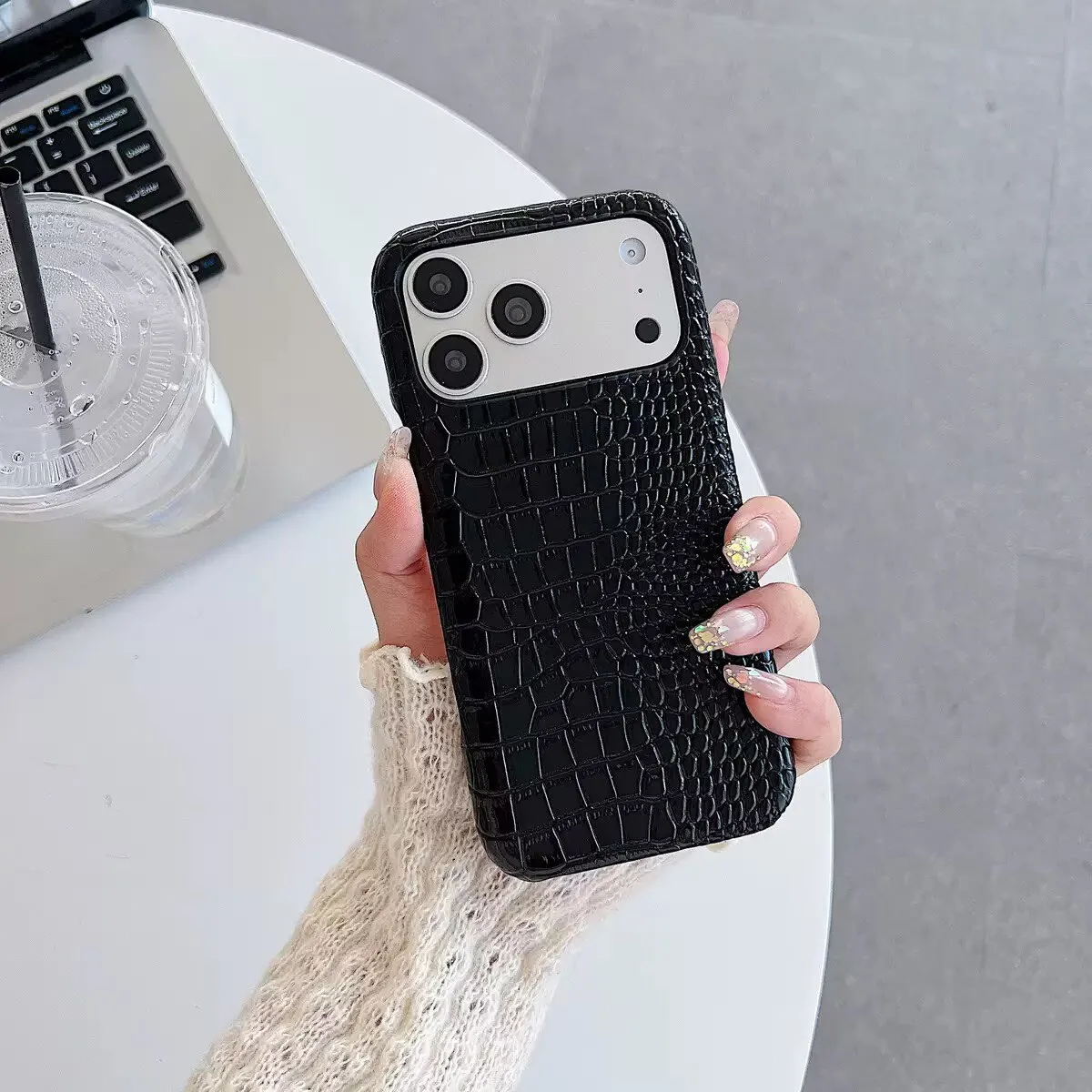 Luxe telefoonhoesje van leer m - Phone Accessories Useful recensie en prijs